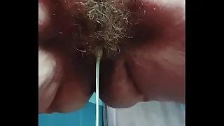 Oma  met harige kut plast